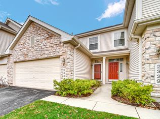 2331 Georgetown Cir, Aurora, IL 60503