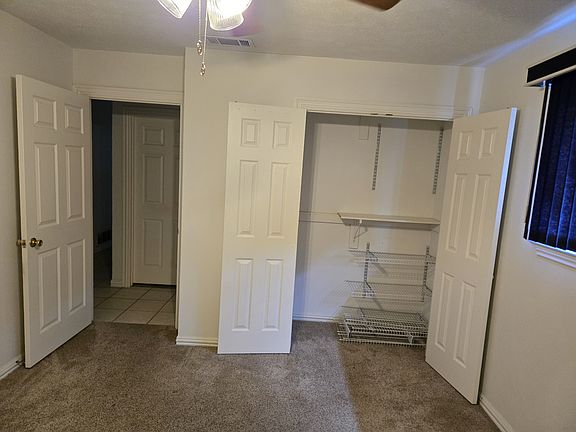 5th image of 709 Cypress Dr