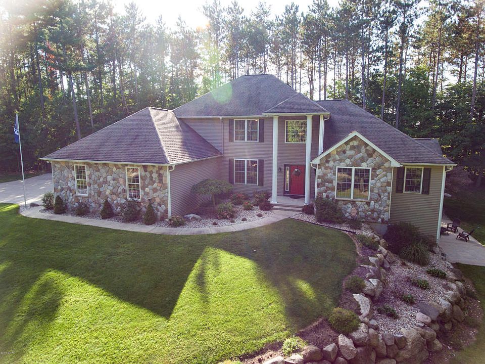 1st image of 25727 Cherry Hill Ln