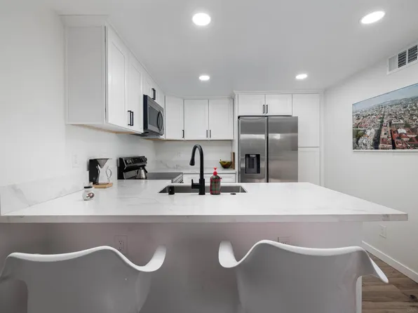 6510 College Grove Dr Unit 12, San Diego, CA 92115