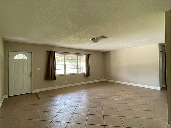 3rd image of 6116 Candler Ter