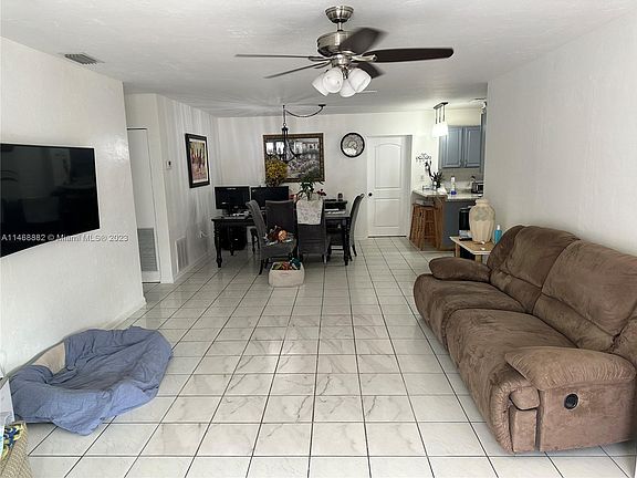 2nd image of 9430 Haitian Dr