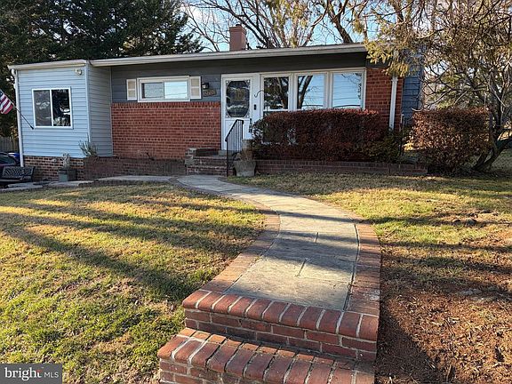 2nd image of 12700 Weiss St