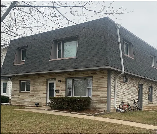 N64W24120 Main St — Photo 10