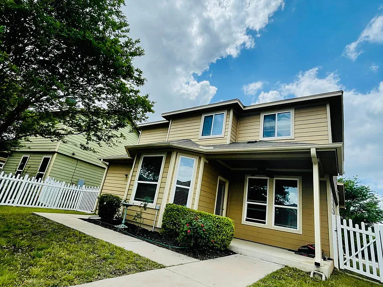 719 Heritage Springs Trl — Photo 28