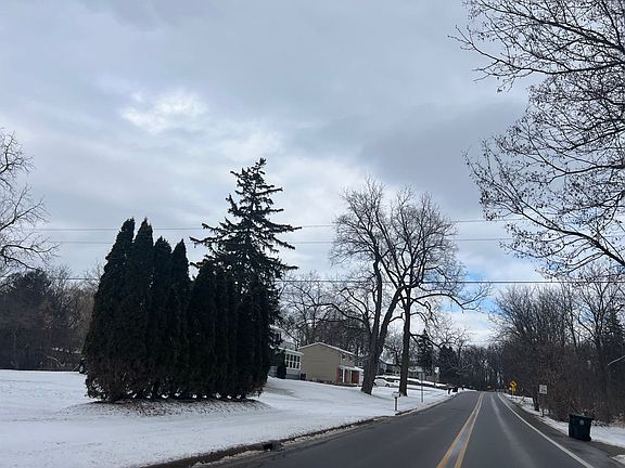 5th image of 1461 W Silverbell Rd