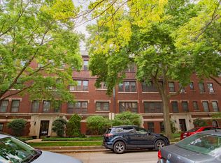 442 Elmwood Ave APT 2, Evanston, IL 60202