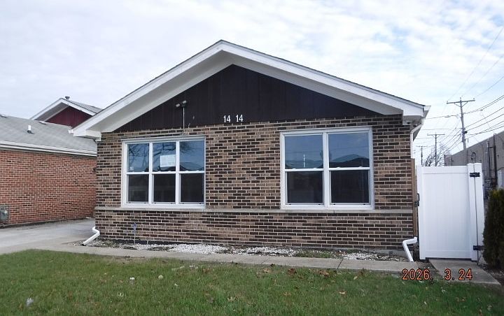 1st image of 1414 Memorial Dr