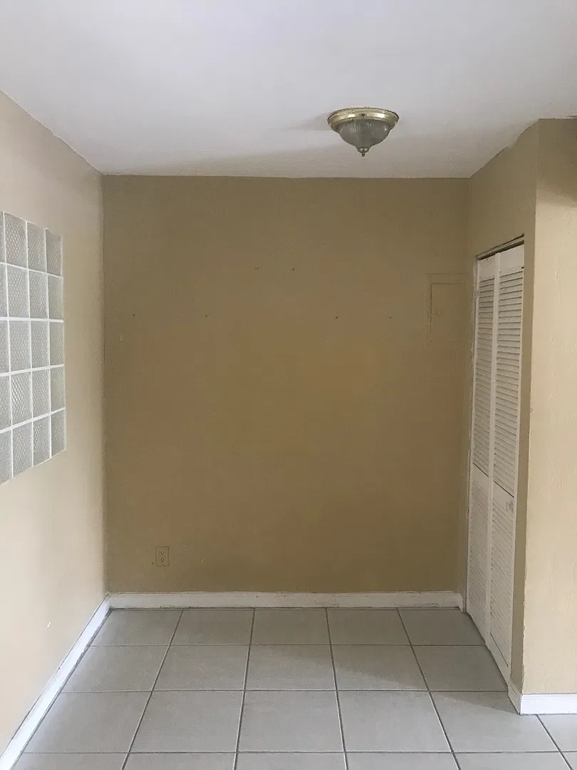 Large 3-2 house — Photo 3