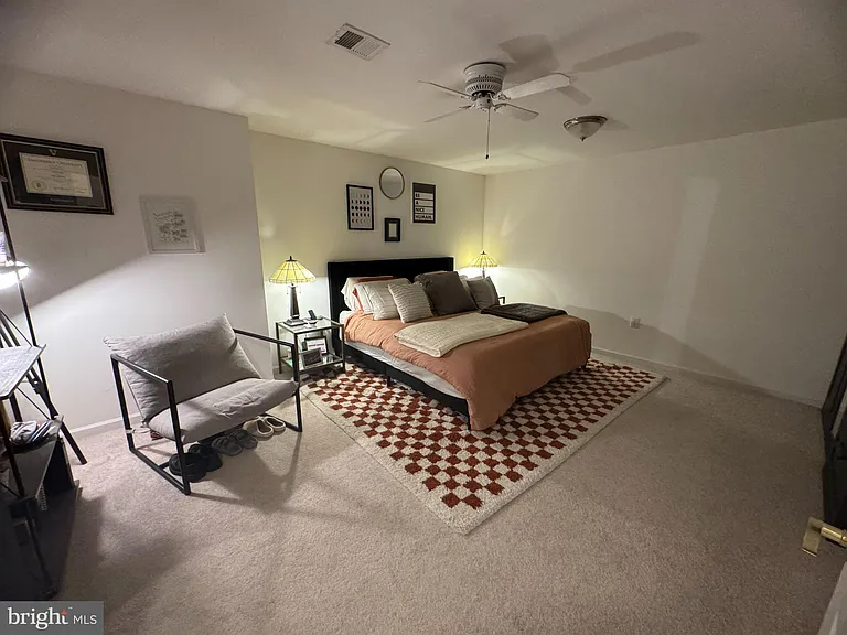 1338 Park Garden Ln — Photo 12