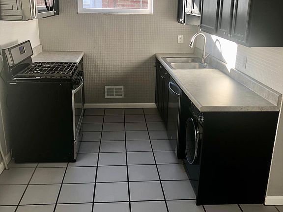 5th image of 5406 Murdoch Ave #1