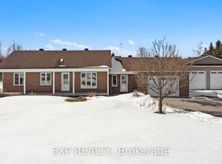 3238 Drouin Rd, Clarence Rockland, ON K0A2A0