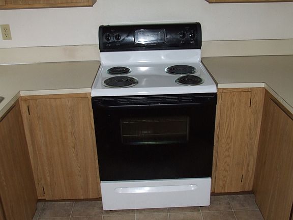 5th image of 607 Firwood Ct