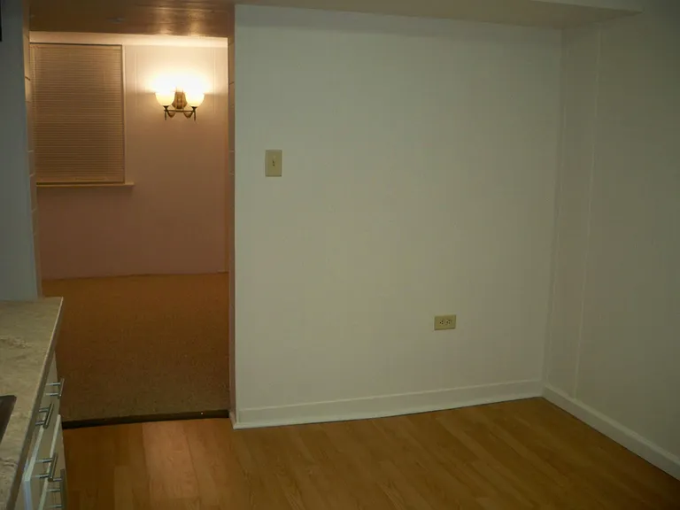 331 W Cedar St #1 — Photo 4