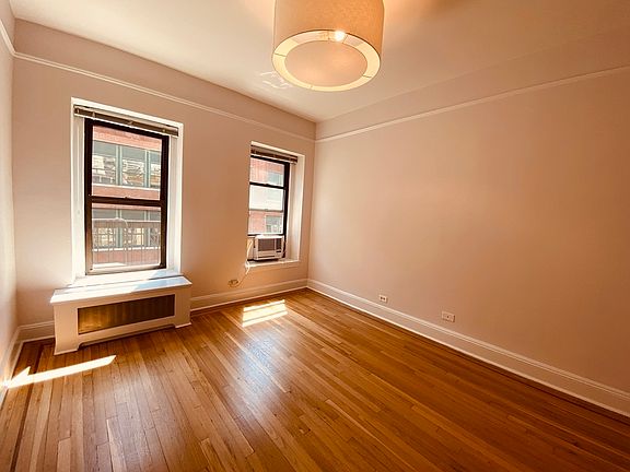 4th image of 441 W 56th St APT 5A
