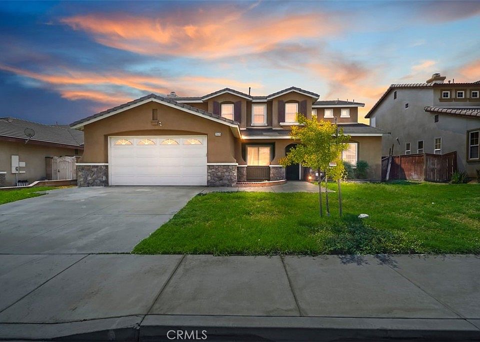 1st image of 26595 Maple Leaf Dr
