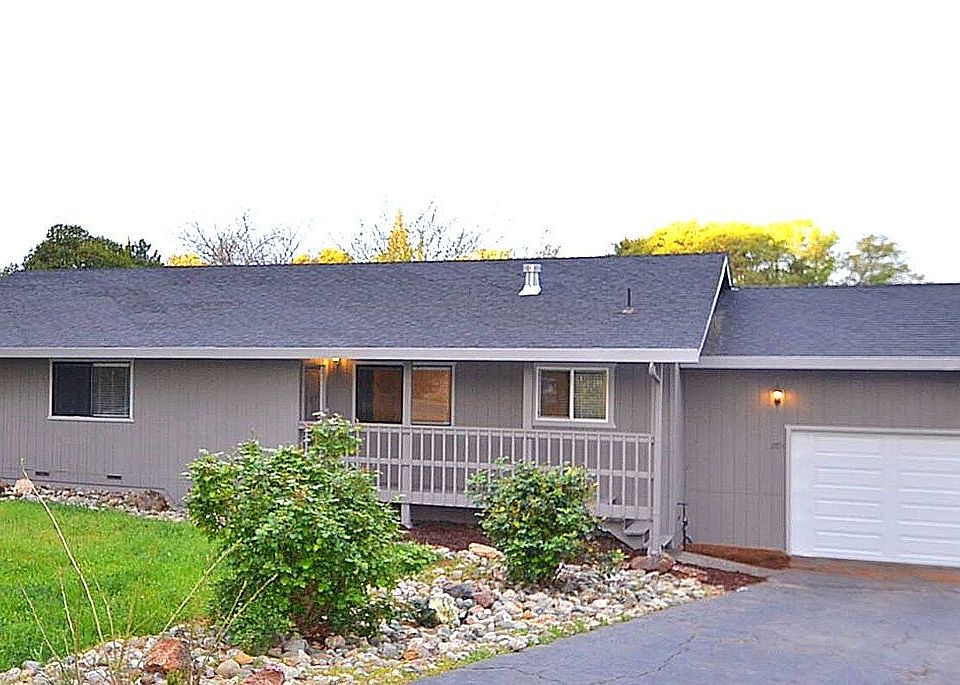1st image of 2754 Montebello Way