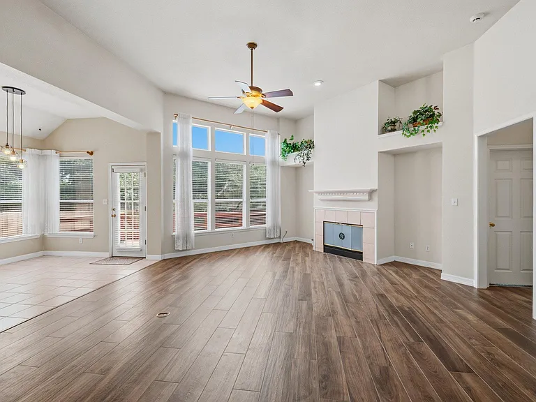 1108 Antelope Rdg — Photo 6