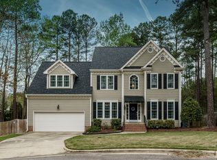 103 Chantilly Ct, Apex, NC 27502