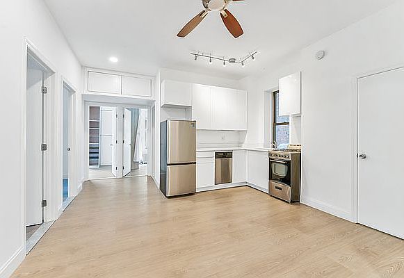 1st image of 1219 1st Ave #2B