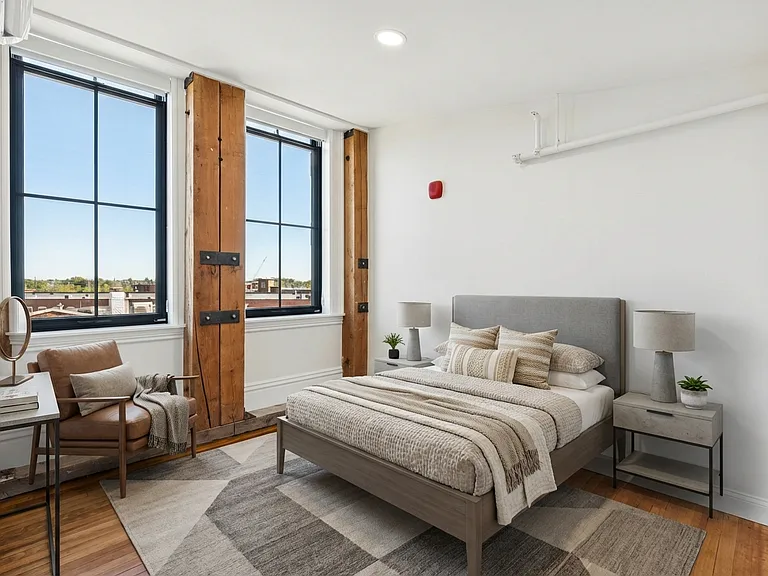 129 Main St #302 — Photo 12