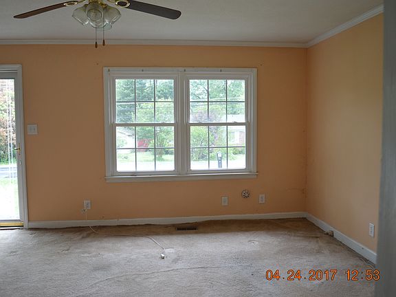 5th image of 407 Smith St