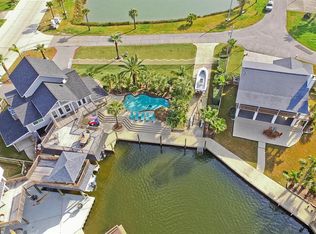 1775 Tiki Dr, Tiki Island, TX 77554