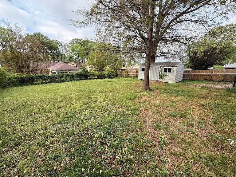 3113 Wickham Dr — Photo 25