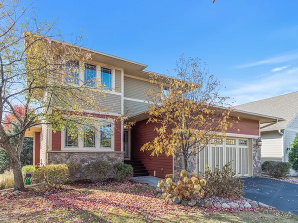 1276 Lakemoor Dr, Woodbury, MN 55129