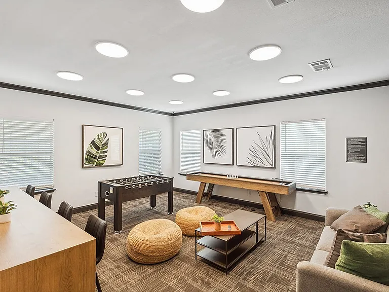 Cypress View Villas Apartments — Photo 10