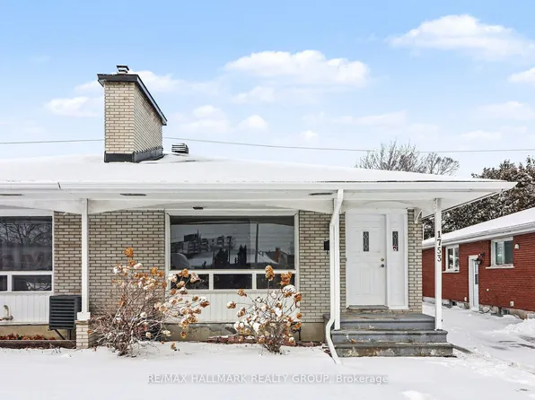 1753 Heron Rd, Ottawa, ON K1V 6A2