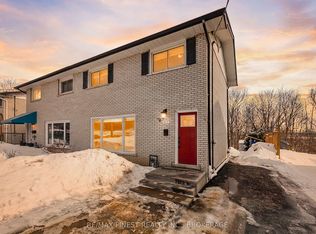 1479 Montreal St, Kingston, ON K7K3L8