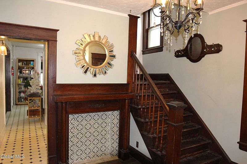 3rd image of 274 Partridge Street