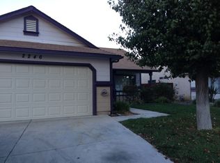 2246 Laguna Way, Los Banos, CA 93635