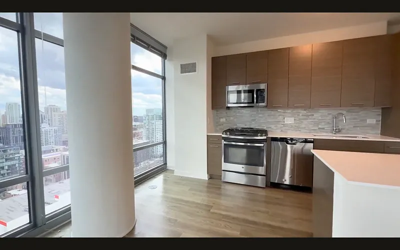2 bed, 2.0 bath, 1260 sqft, $4,500 — Photo 4