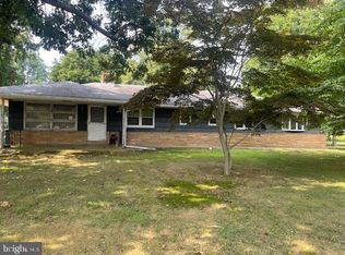 1054 Potts Mill Rd, Florence, NJ 08518