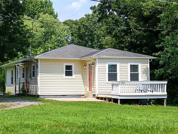 4th image of 713 SW Wilmont Street