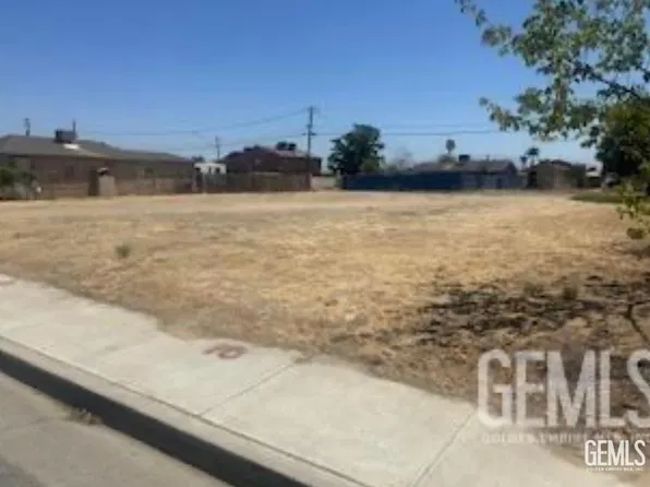 225 S Owens St, Bakersfield, CA 93307