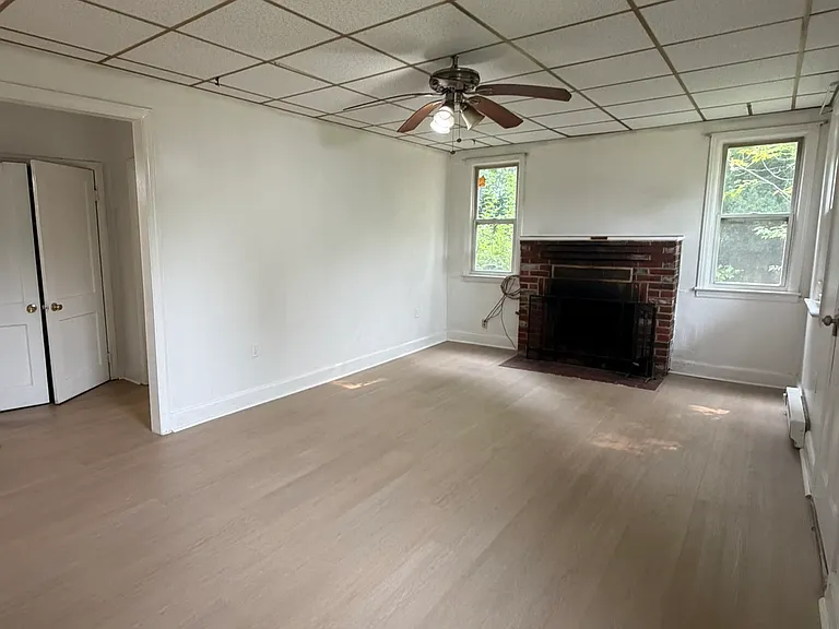 1547 Underwood Rd — Photo 9