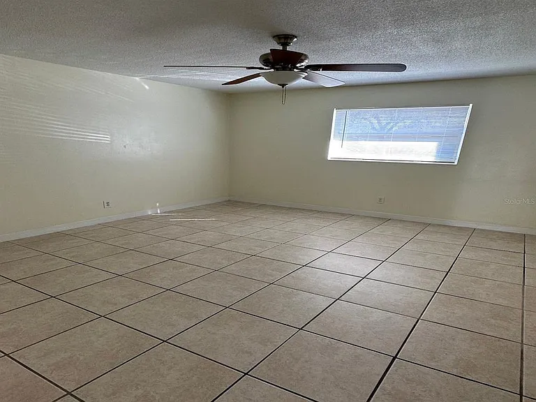 500 75th Ave N #2 — Photo 9