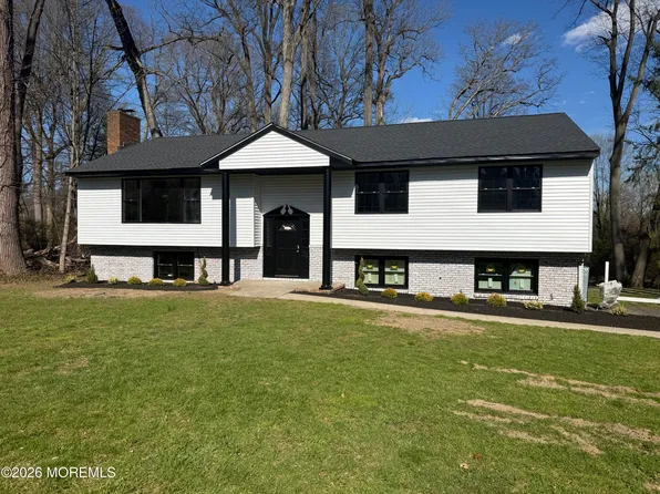 4 Blue Hills Drive, Holmdel, NJ 07733