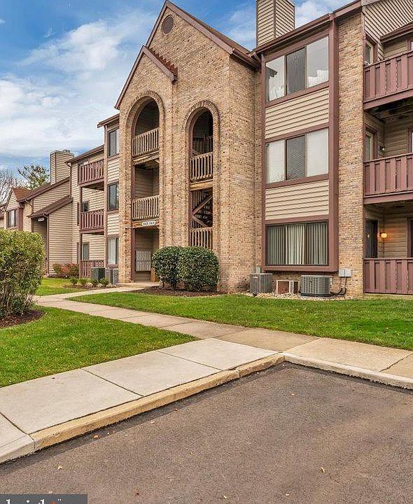 1st image of 5011 Dunbarton Rd