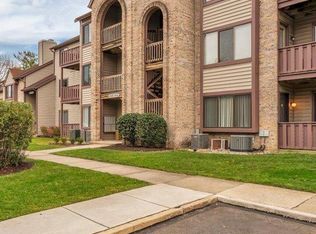 5011 Dunbarton Rd, Mount Laurel, NJ 08054