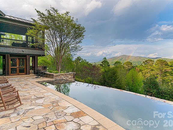 27th image of 66 N Deerhaven Ln