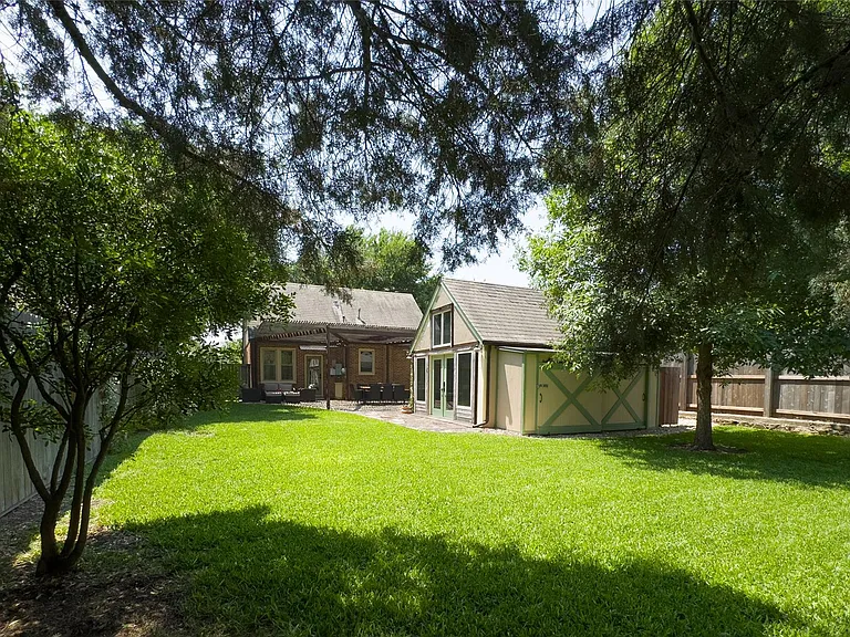 1512 Northwood Rd — Photo 22