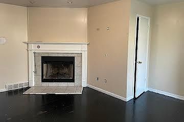 2nd image of 859 Sherwood Dr