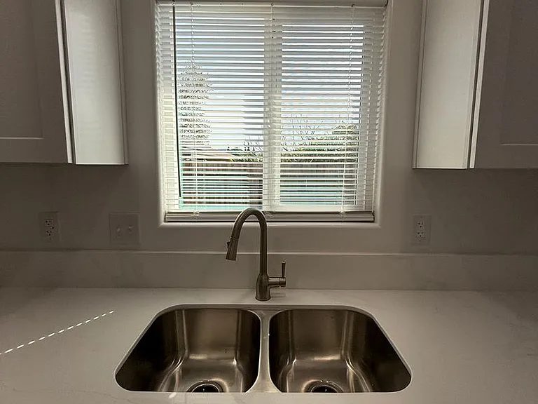 1520 Jonathan Pl #A — Photo 8