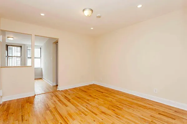 Rented by Town Residential | media 11