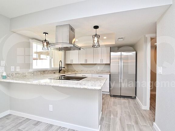 3rd image of 8463 N 54th Ln