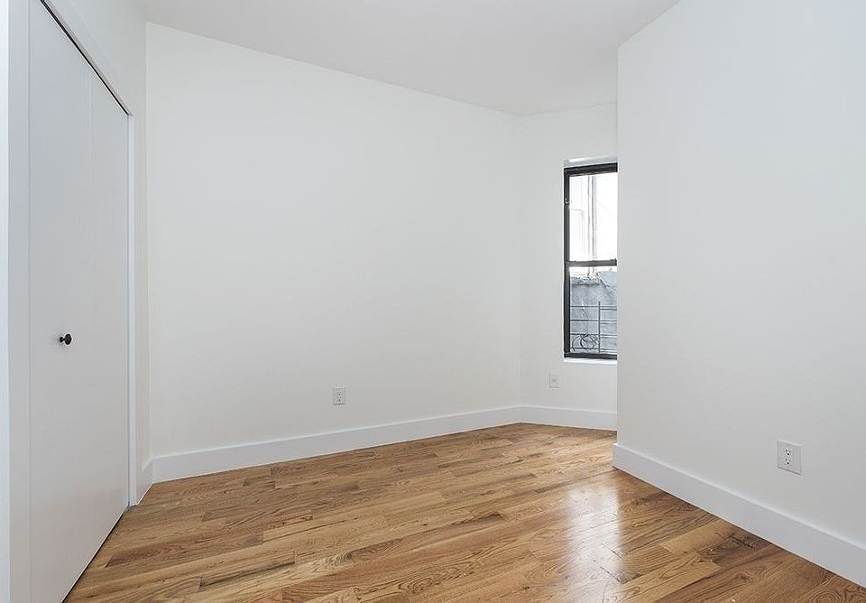 2nd image of 808 Prospect Pl APT 1B